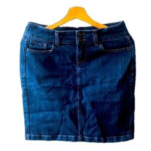 Vintage Old Navy jean skirt size 4 blue mini y2k coastal cowgirl stretch denim